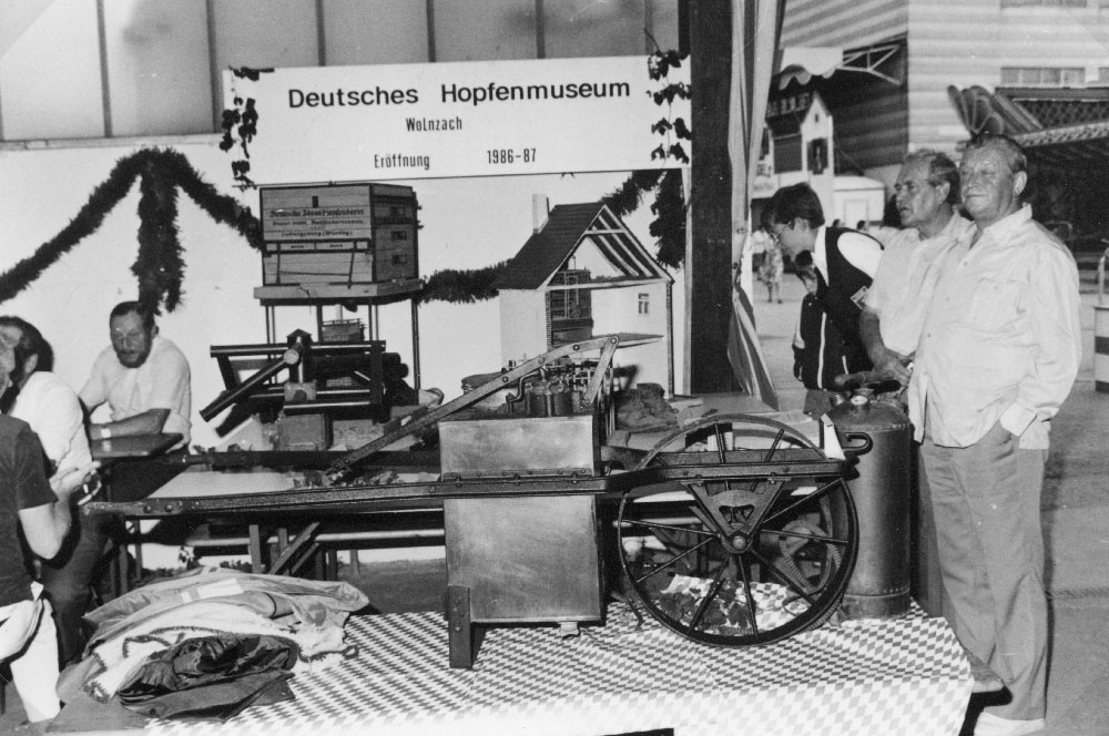 Erste Ausstellung des Vereins Deutsches Hopfenmuseum 1984
